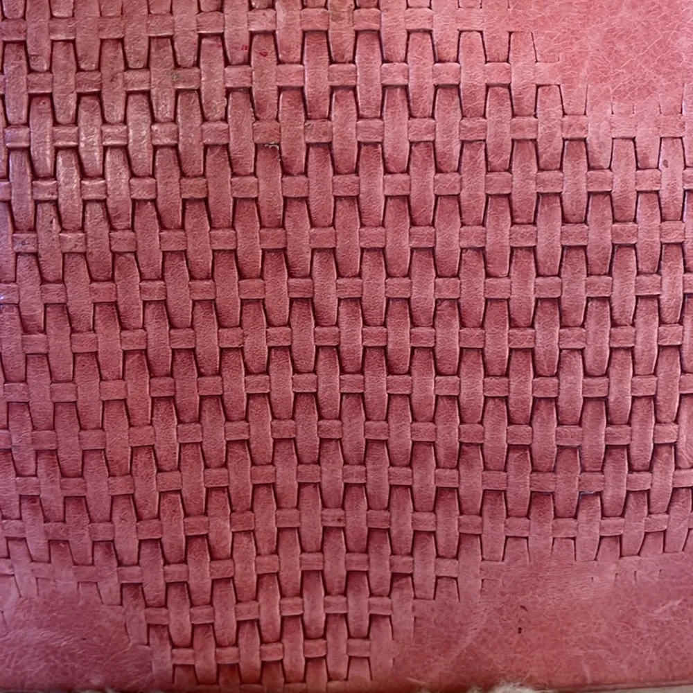 Sabina pink genuine